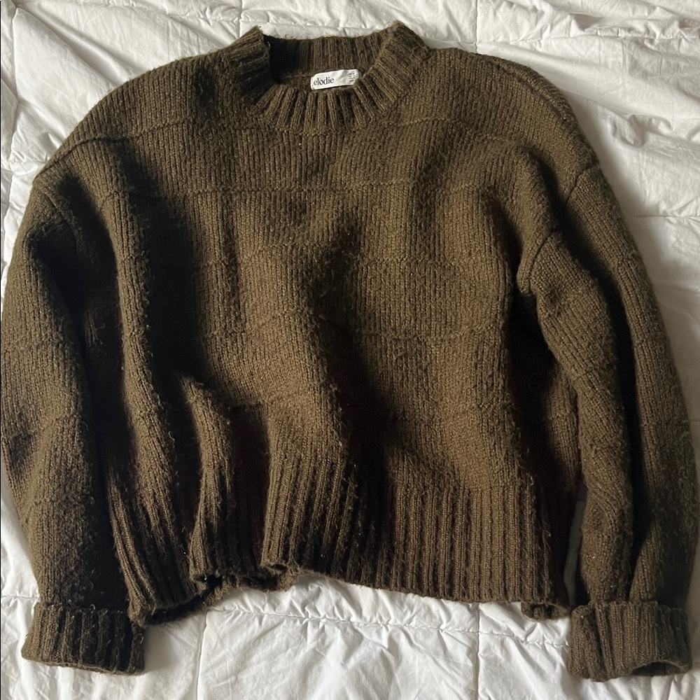 Chunky dark green sweater